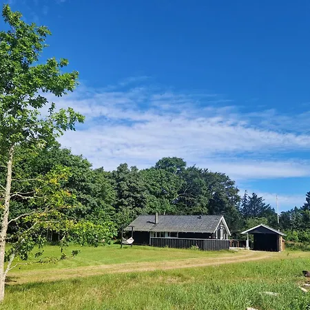 Nyaraló In With Sauna Ålbæk